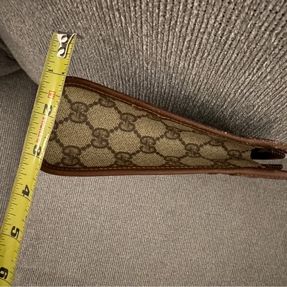 Gucci Vintage Coated Canvas Clutch - Picture 17 of 17